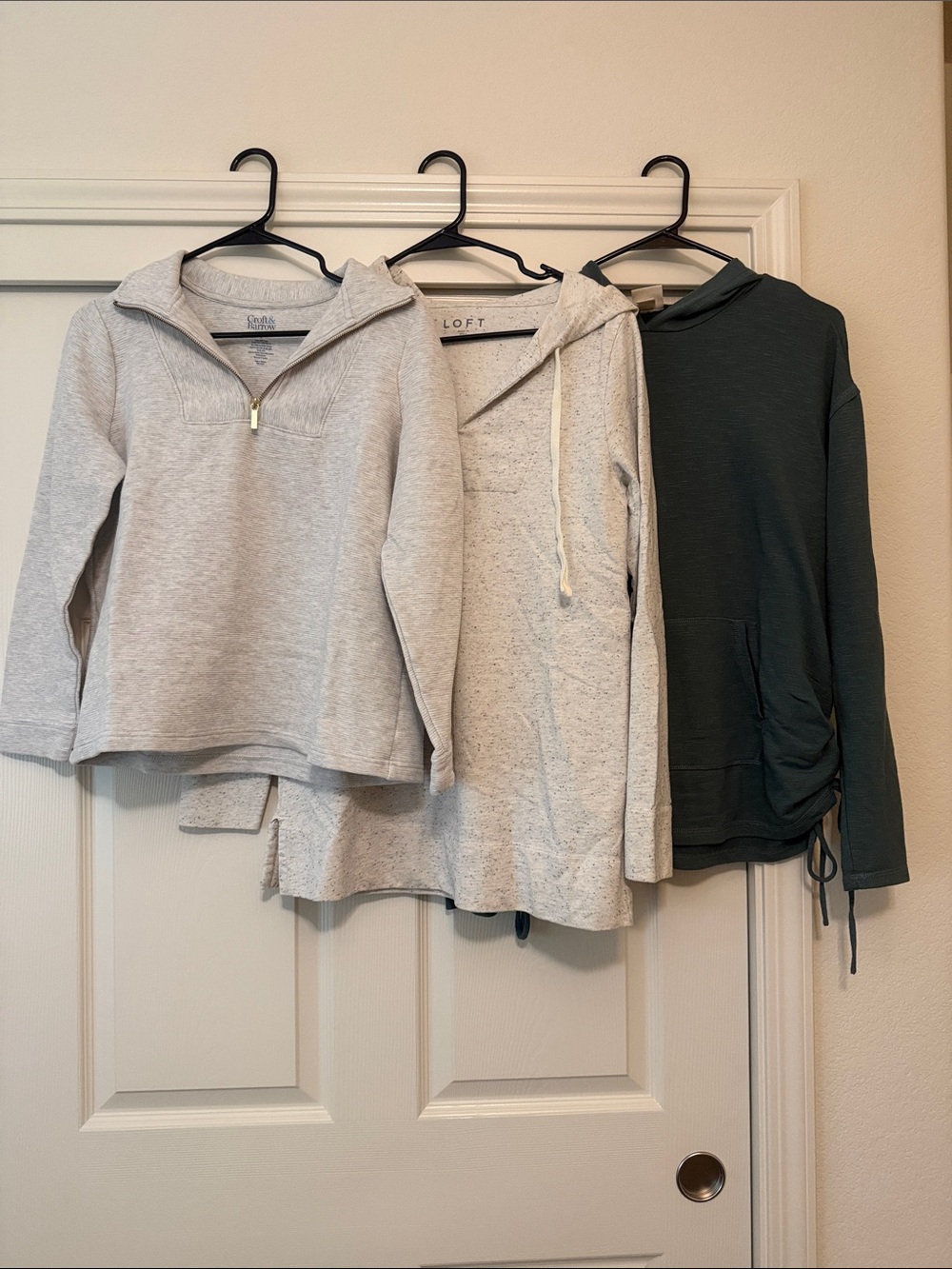 Loft Light Gray Hooded Pullover Top - Women's Casual Shirt